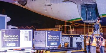 Jet fuel price hinges on a rebound in air cargo, commercial flights