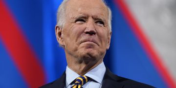 Biden-ordered review of supply chain to include electric car batteries, medical supplies and rare earth metals – Yahoo Movies Canada