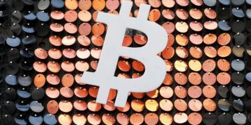 Bitcoin extends gains above $47,000 in Asia