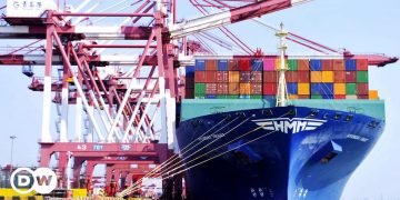 Chinese New Year: Supply chain woes | Business| Economy and finance news from a German perspective | DW