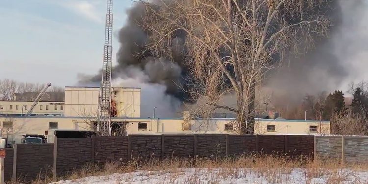 Employees evacuated following large warehouse fire in Minneapolis