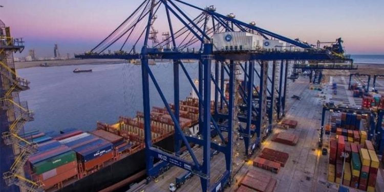 Karachi port handles 894,017 tonnes of cargo – Newspaper