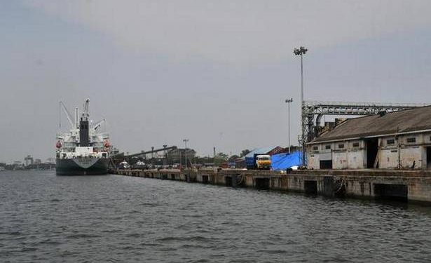 Cochin Port signs MoU for FTWZ, Cryogenic Warehouse, Aviation Fuel Terminal