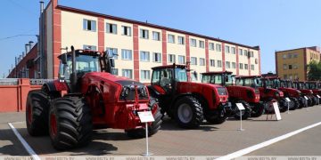 Belarus’ MTZ approved for state procurement programs in Russia