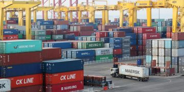 Cargo handling at seaports down 1.6% in Jan.