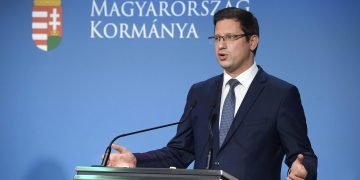 PMO Head Gulyás: Reports of EC Document on Hungary Procurement Laws ‘Fake News’