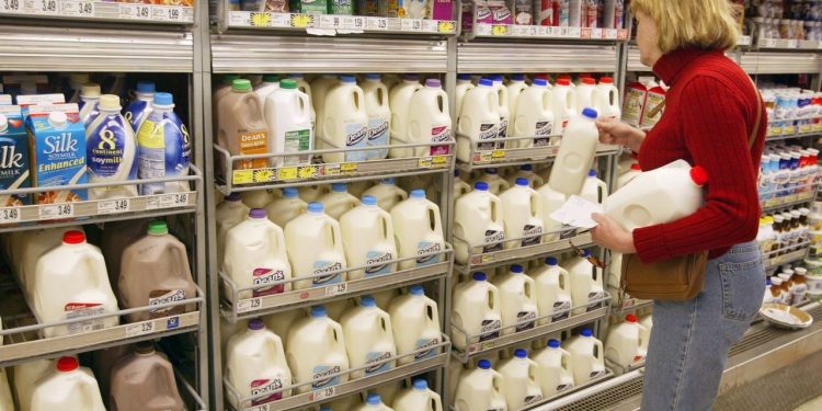 Texas Agriculture Commissioner issues red alert over food supply chain