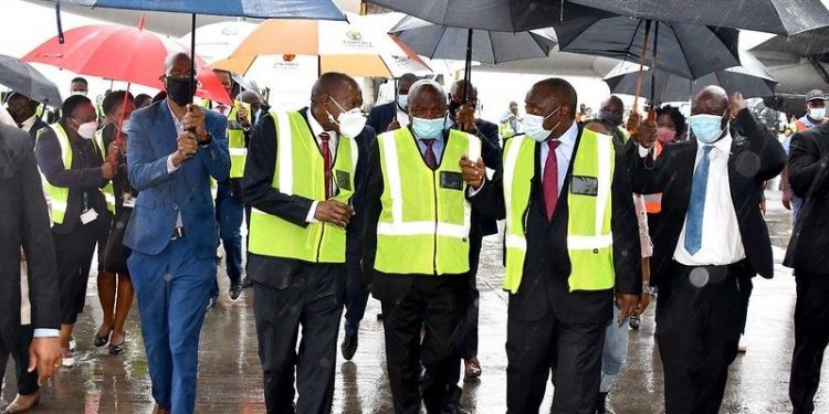 Health ministry denies claims of tension between Mkhize and Ramaphosa over vaccine procurement