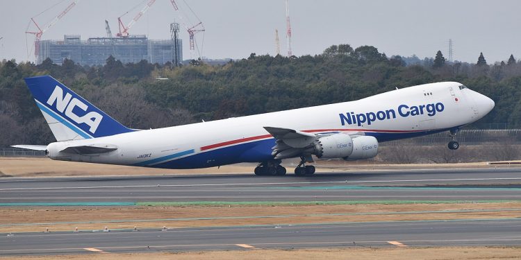 Nippon Cargo 747-8 Strikes Tail During Tokyo Go Around