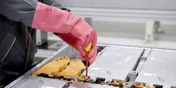 Transmission: Some imports from major battery supplier of Ford EV F-150 banned