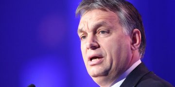 Hungary must change procurement laws ahead of recovery fund – Commission
