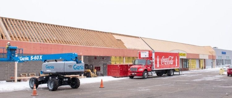 Photo: Section of Lewiston mall becoming a warehouse