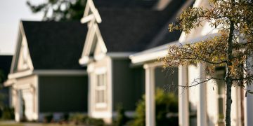 Houston home sales remain high in 2021 despite pandemic, record-low inventory