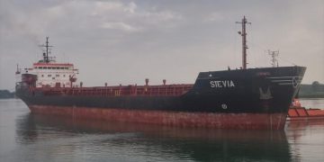 Kidnapped crew from Bulgarian general cargo vessel released by pirates