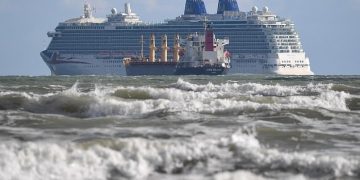 Seven Albanian stowaways are found on board cargo ship off Dorset coast