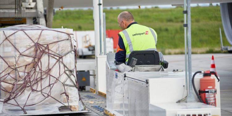 Swissport nabs Lufthansa Cargo contract at Heathrow