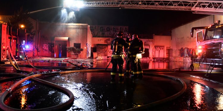 Firefighters battle warehouse fire in Denver’s RiNo neighborhood