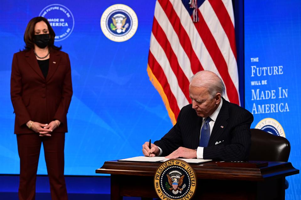 US-POLITICS-BIDEN
