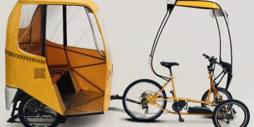This leaning electric trike is a reliable cargo carrier + swift city commuter for urban dwellers