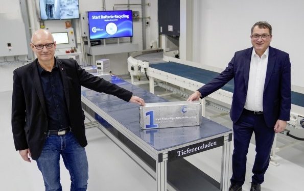 Volkswagen begins electric vehicle battery recycling