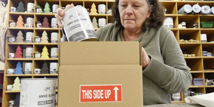 Hamilton business owner frustrated over delayed, lost packages at Canada Post warehouses