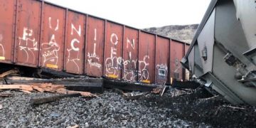 UPDATE: 28 cars derailed in Millard County, cargo includes flammable liquid, mixed freight – KUTV 2News