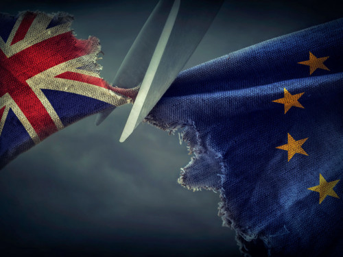 Fifteen-hour Brexit wait prompts freight firms to avoid U.K.
