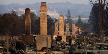PG&E Wildfire Victims Sue Former Management for Neglect | Business News