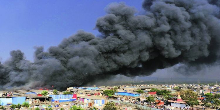 Massive fire breaks out at Mankhurd scrapyard