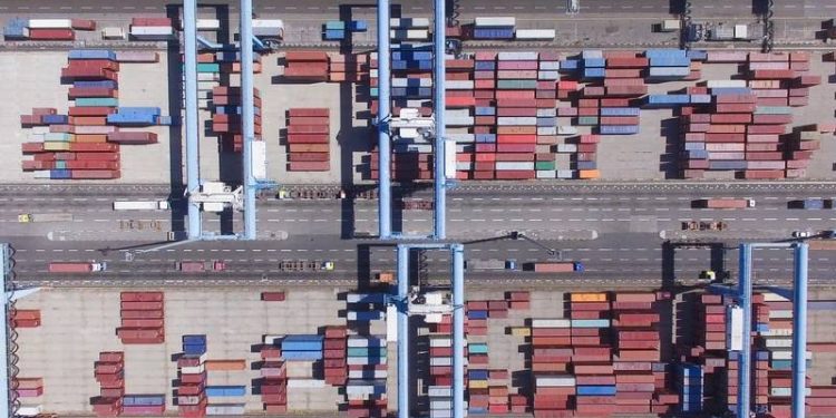 Importers Battle Surging Cargo, Commodity Costs