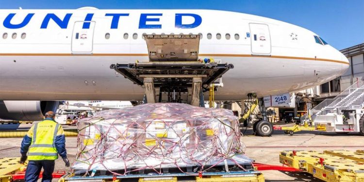 Air Cargo Saw Record Decline in Demand in 2020