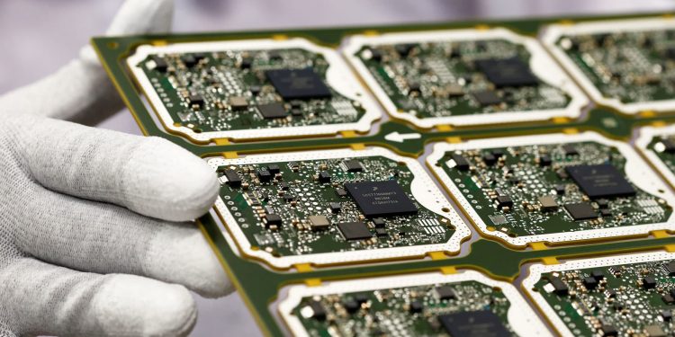 China calls for supply chain resiliency, no chip production targets