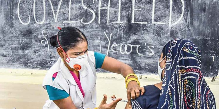 Coronavirus outbreak: Wide gap between vaccination plan and procurement