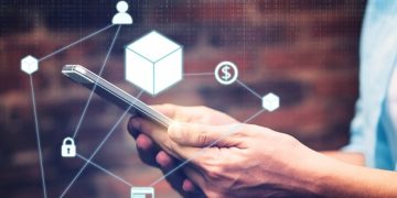 What’s the Difference Between Traceability and Transparency in the Supply Chain?
