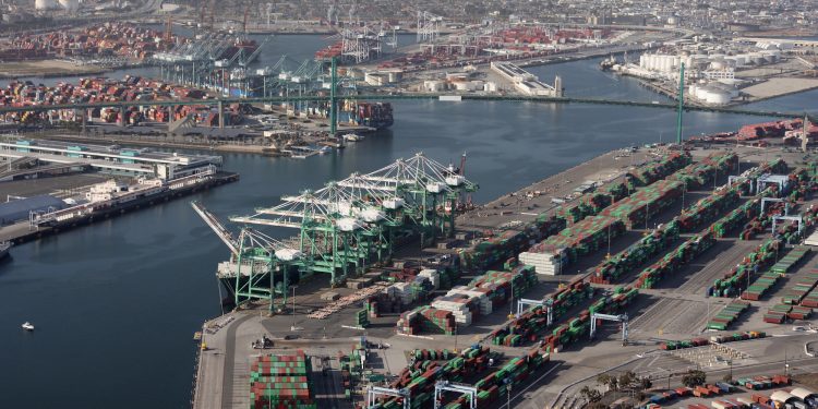 Nation’s Retail Imports Continuing Momentum Despite Supply Chain Challenges