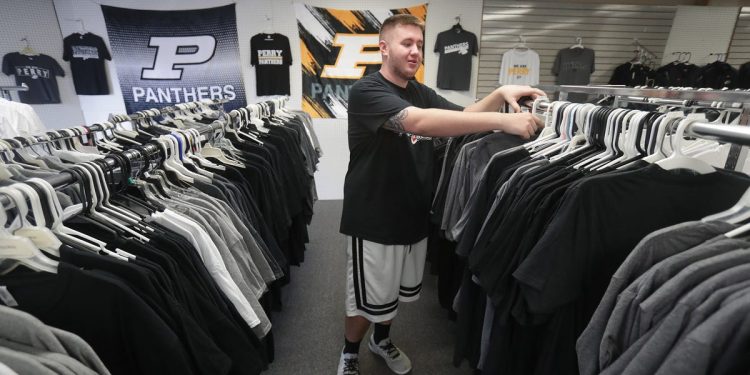Stark County sporting goods stores hit with COVID supply chain woes