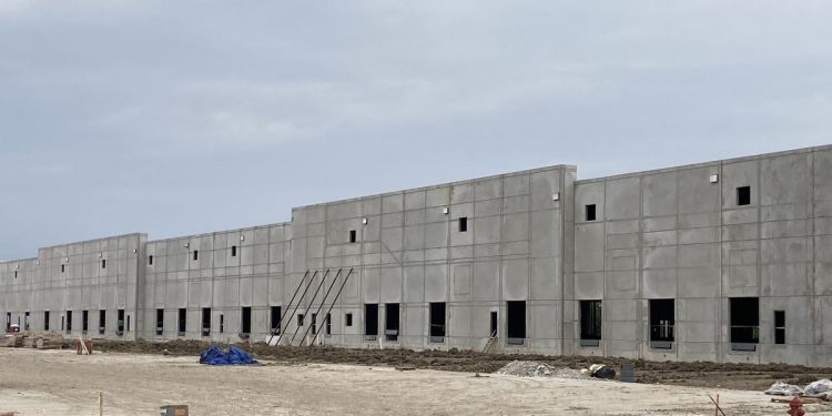 Dallas investor teams up with Japanese firm to do D-FW warehouse deals