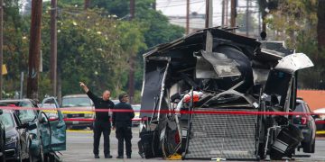 Dozens Of Families Remain Out Of Homes After Illegal Firework Explosion – CBS Los Angeles