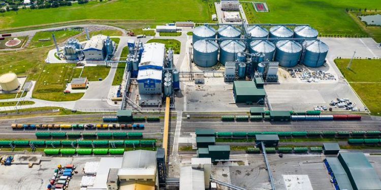 Growth Energy, RFA, NCGA disagree with decision to reverse E15 year-round sale