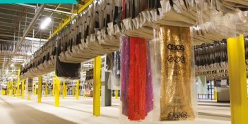 Retailers in danger of losing the warehouse space race