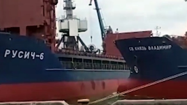 Russian vessels collide video