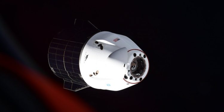 SpaceX cargo capsule splashes down in Gulf of Mexico – Spaceflight Now