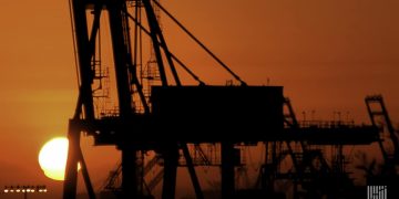 Could container shipping rates stay this red-hot until 2022?