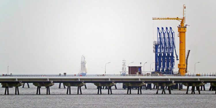The Daily Dash: Why Oil Prices Are Higher